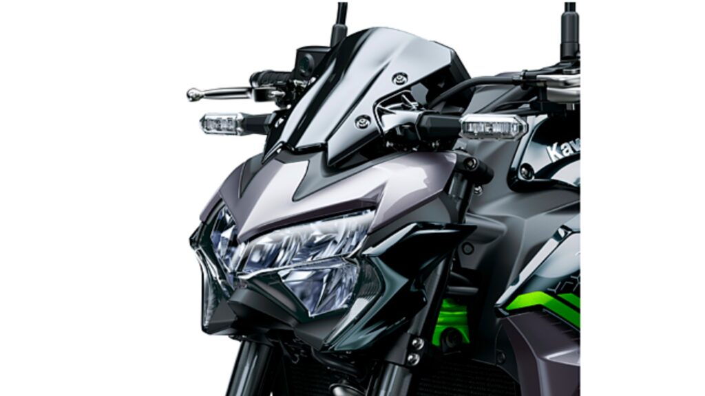 Launched kawasaki Z900 in India